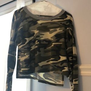 Camo crop top